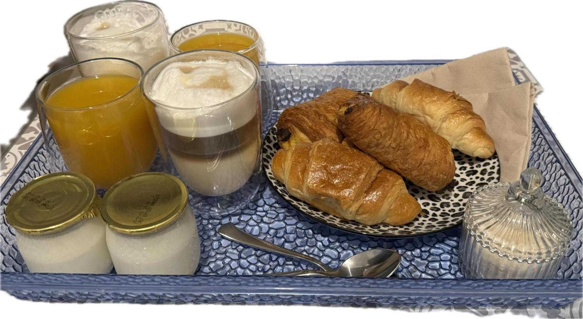 Near Castle Of Versailles Cozy Room With Breakfast And Parking Exterior photo